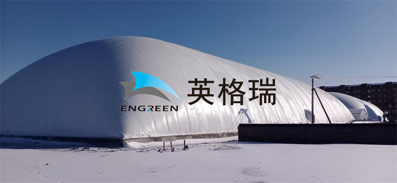氣膜建筑具有造價合適、通風(fēng)良好、保溫效果好的諸多優(yōu)勢