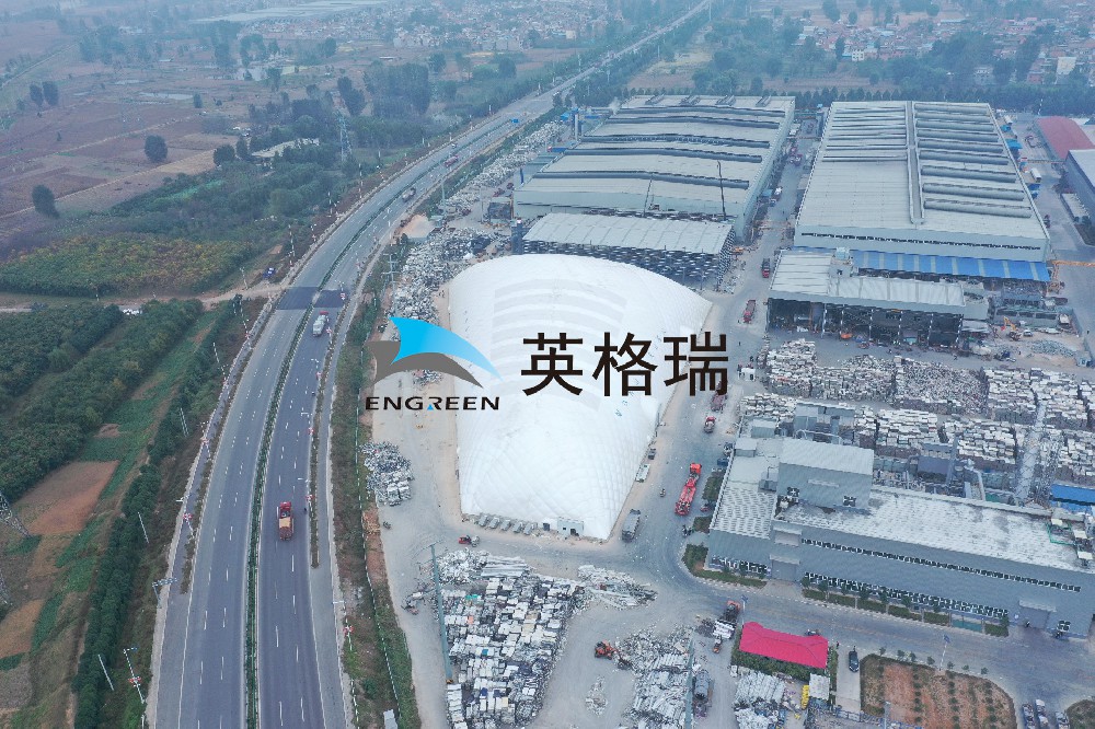 氣膜建筑廣泛應(yīng)用于工業(yè)倉儲(chǔ)方面，那氣膜倉庫和傳統(tǒng)倉庫的區(qū)別在哪里？